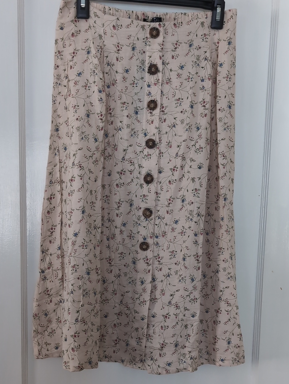 Nasty Gal Beige Floral Button-Front Skirt